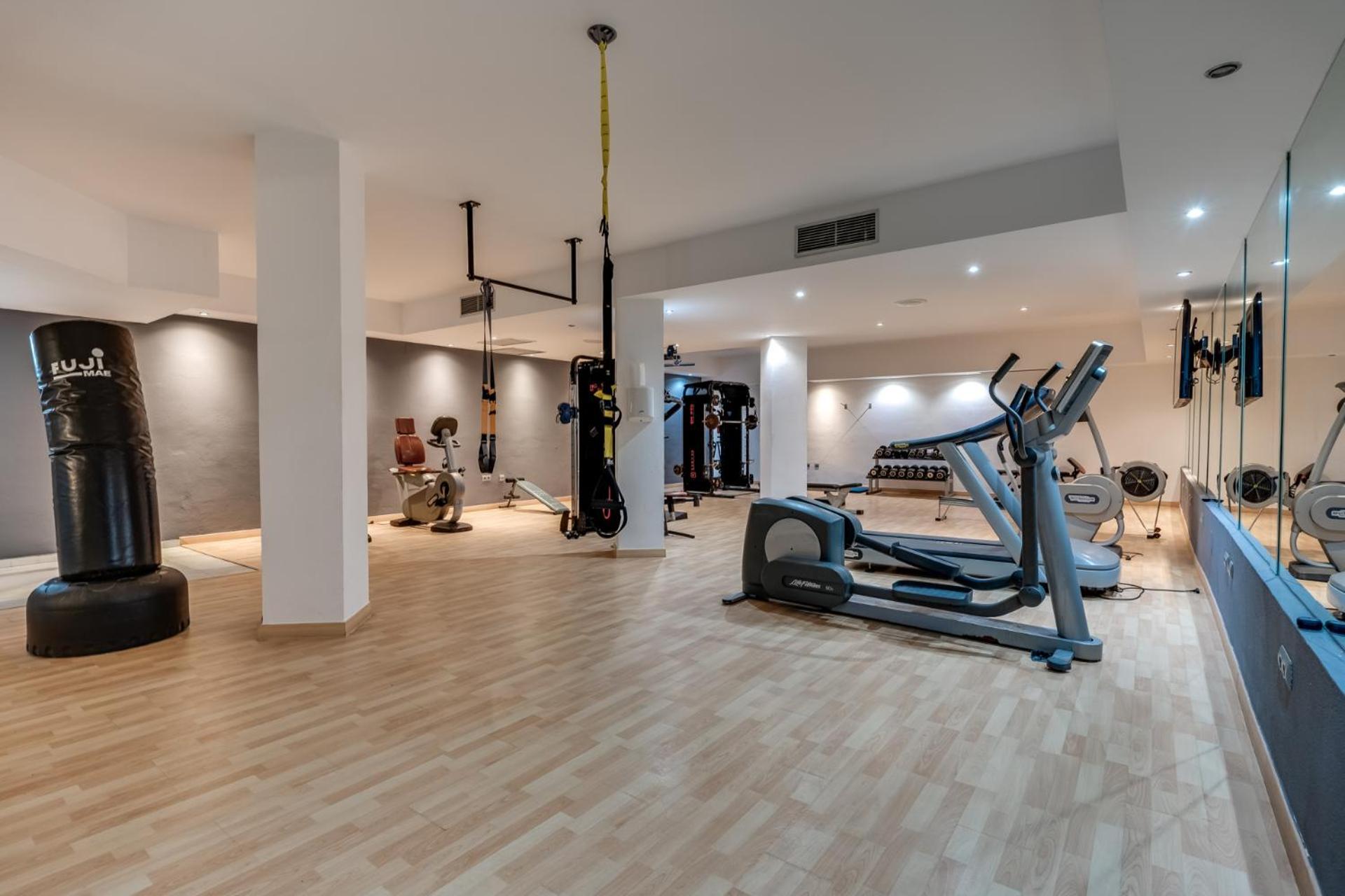 Molo Residences Boutique & Marbella