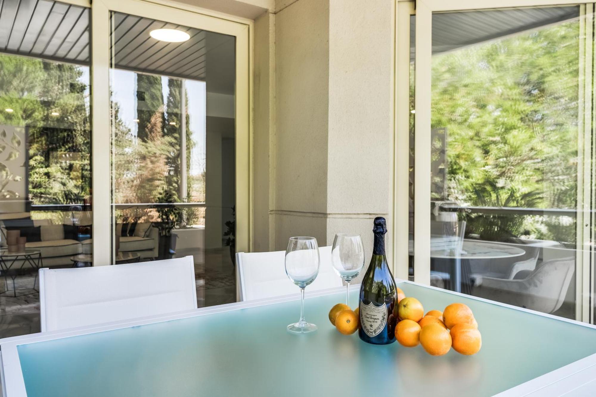Molo Residences Boutique & * Marbella