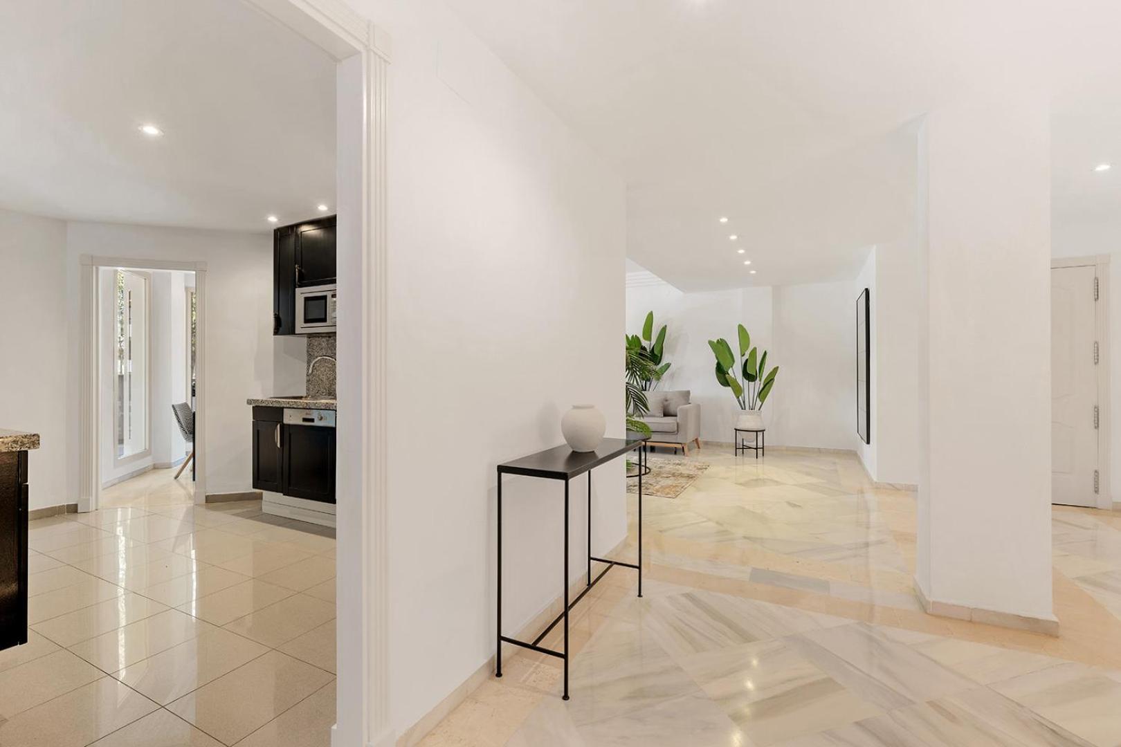 Molo Residences Boutique & *